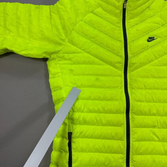 Nike Puffer Jacket Neon Green Size Small Red Tag - Picture 8 of 8